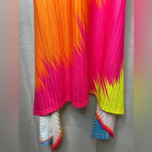 💖 Multicolour Bodycon Dress✨ Size (S) - Picture 3 of 9